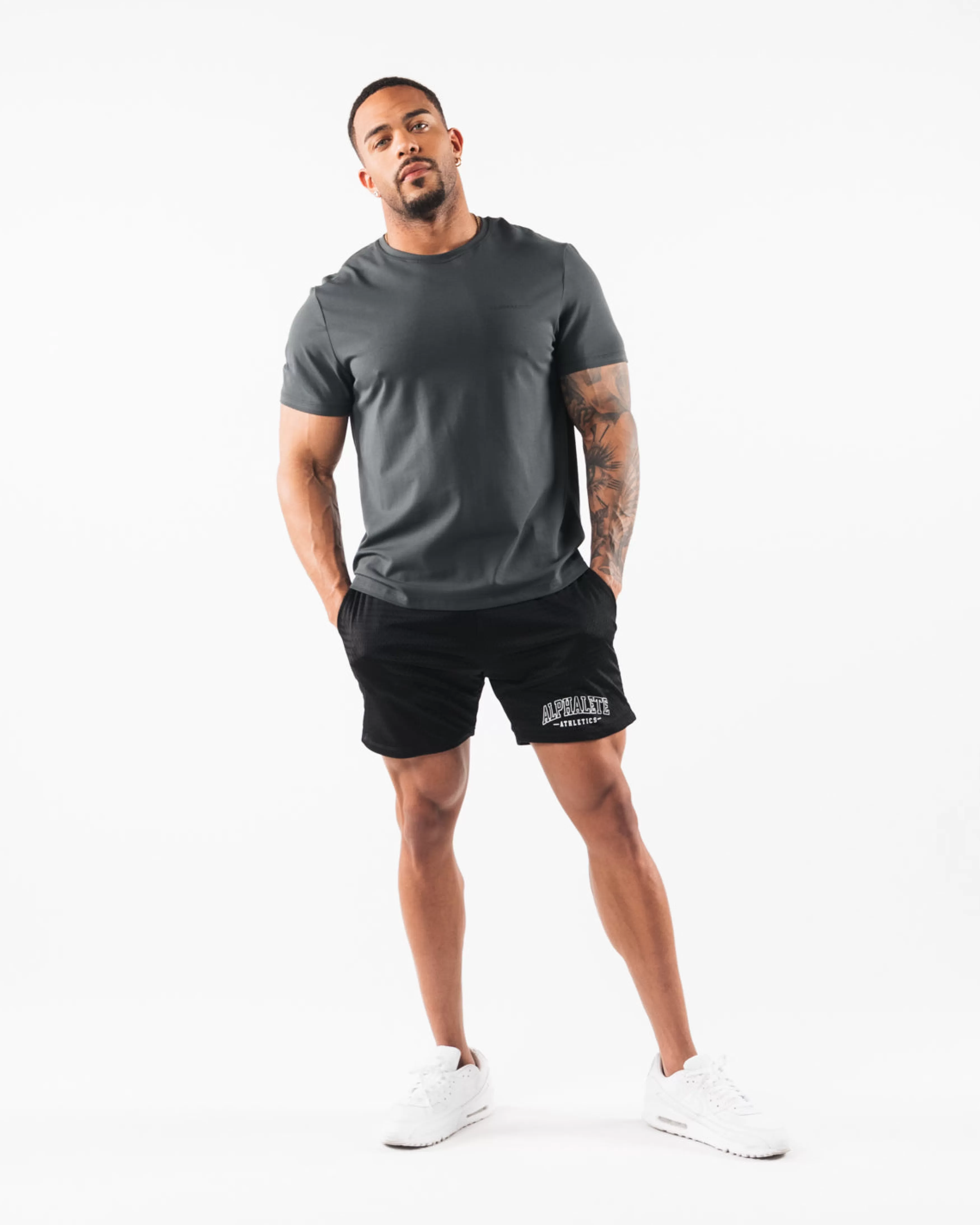 Alphalete Athletics Shorts>AA Mesh Short 6u201d