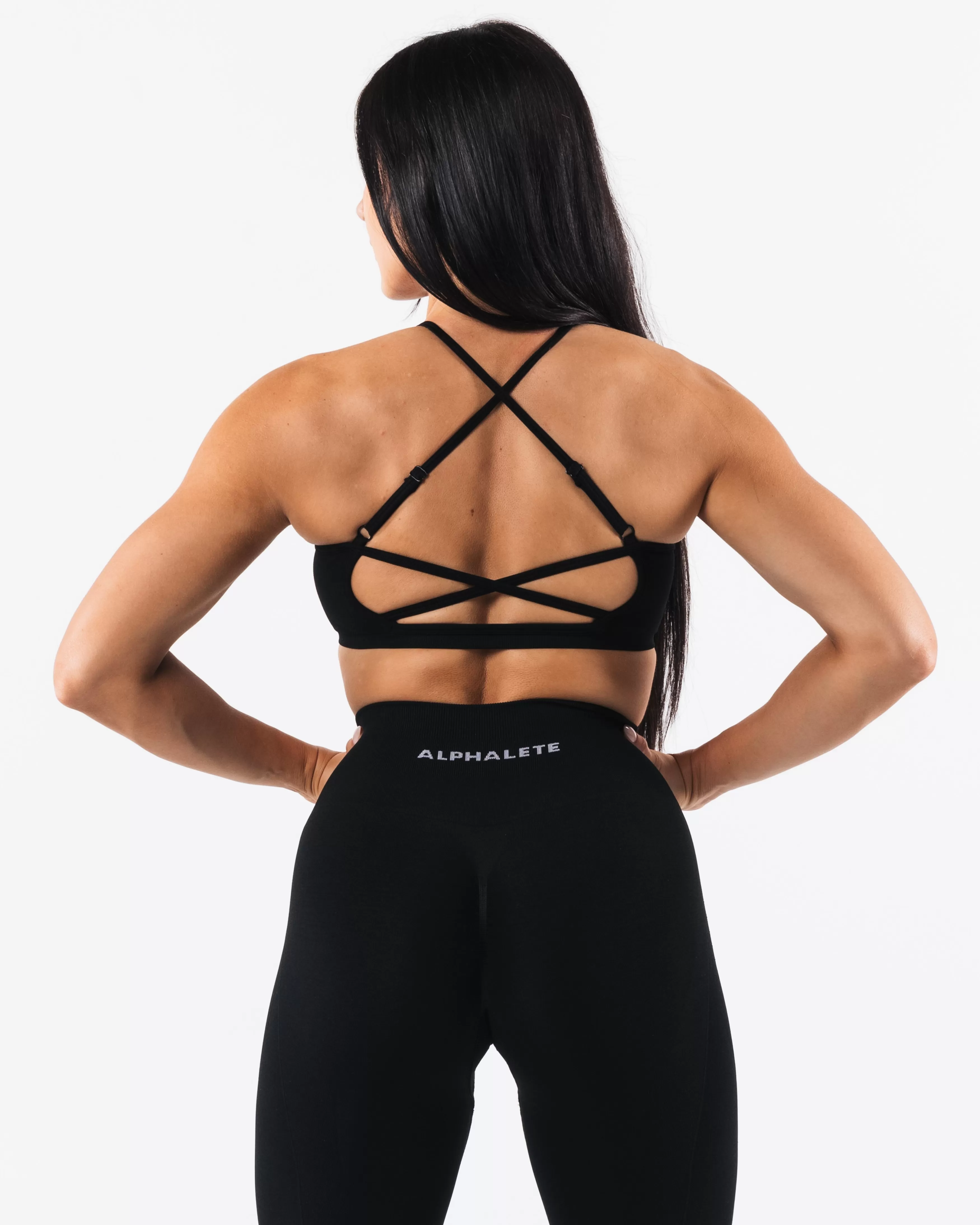 Women Alphalete Athletics Bras>Amplify Back Cross Bra