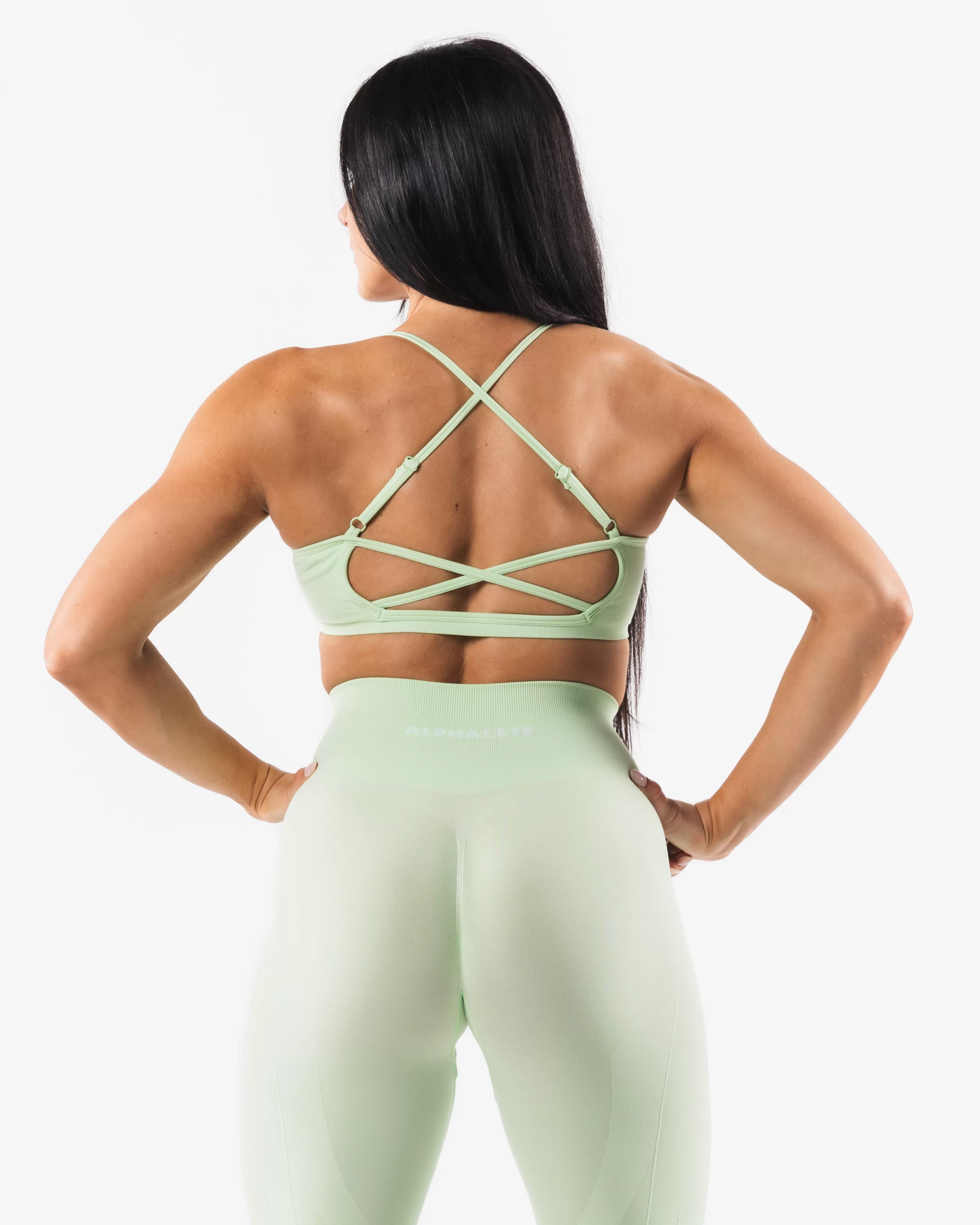 Women Alphalete Athletics Bras>Amplify Back Cross Bra