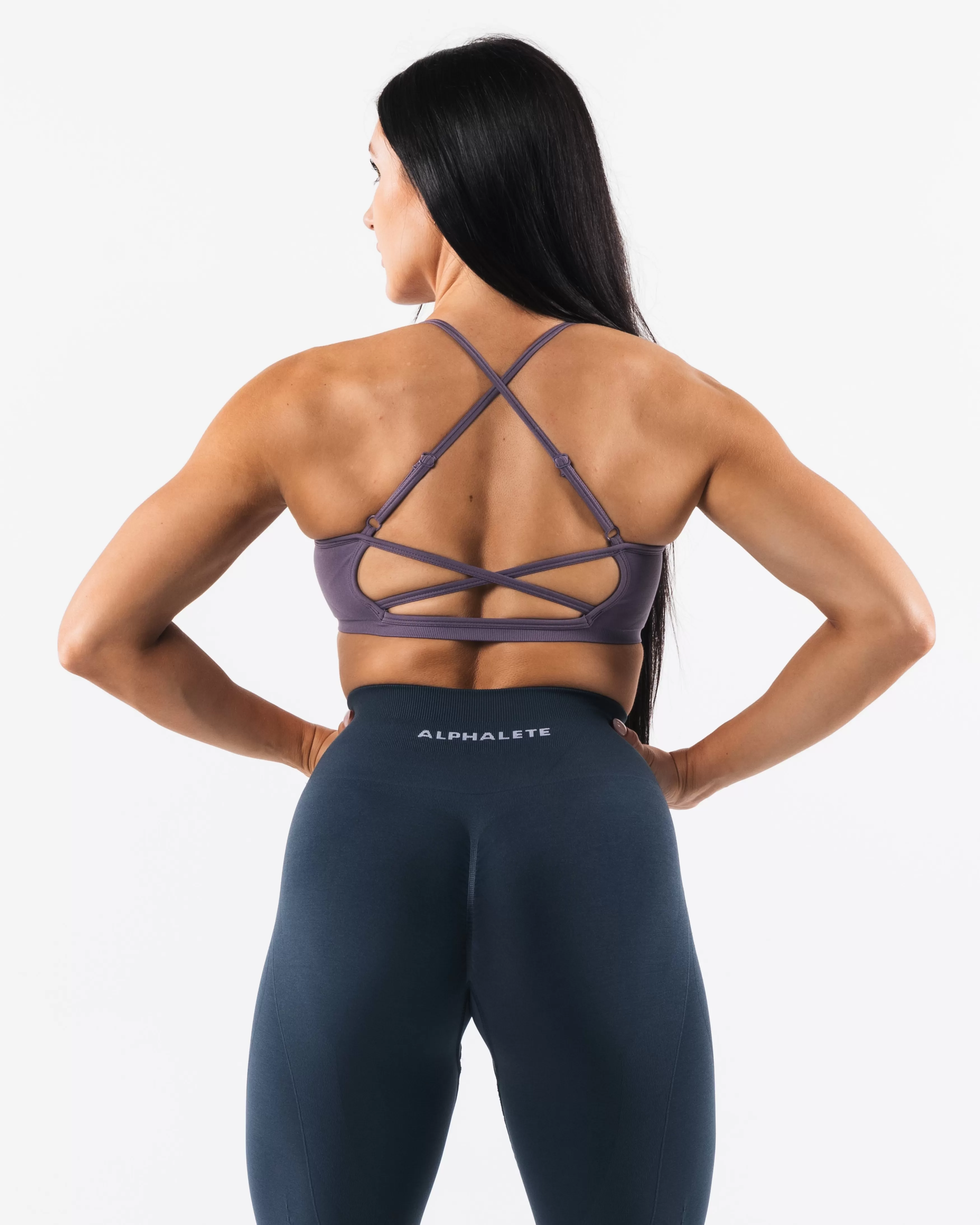 Women Alphalete Athletics Bras>Amplify Back Cross Bra