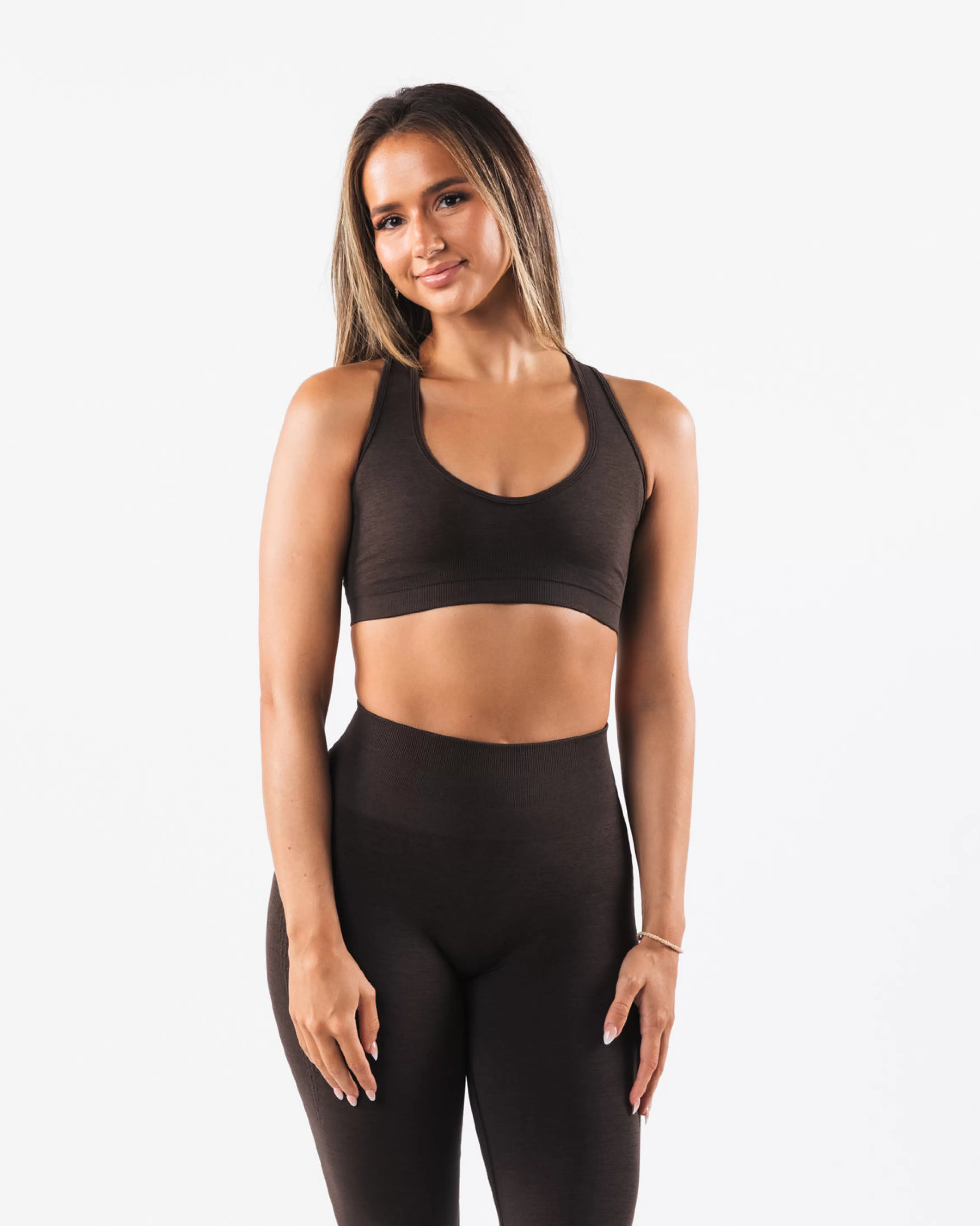 Women Alphalete Athletics Bras>Amplify Contour Bra