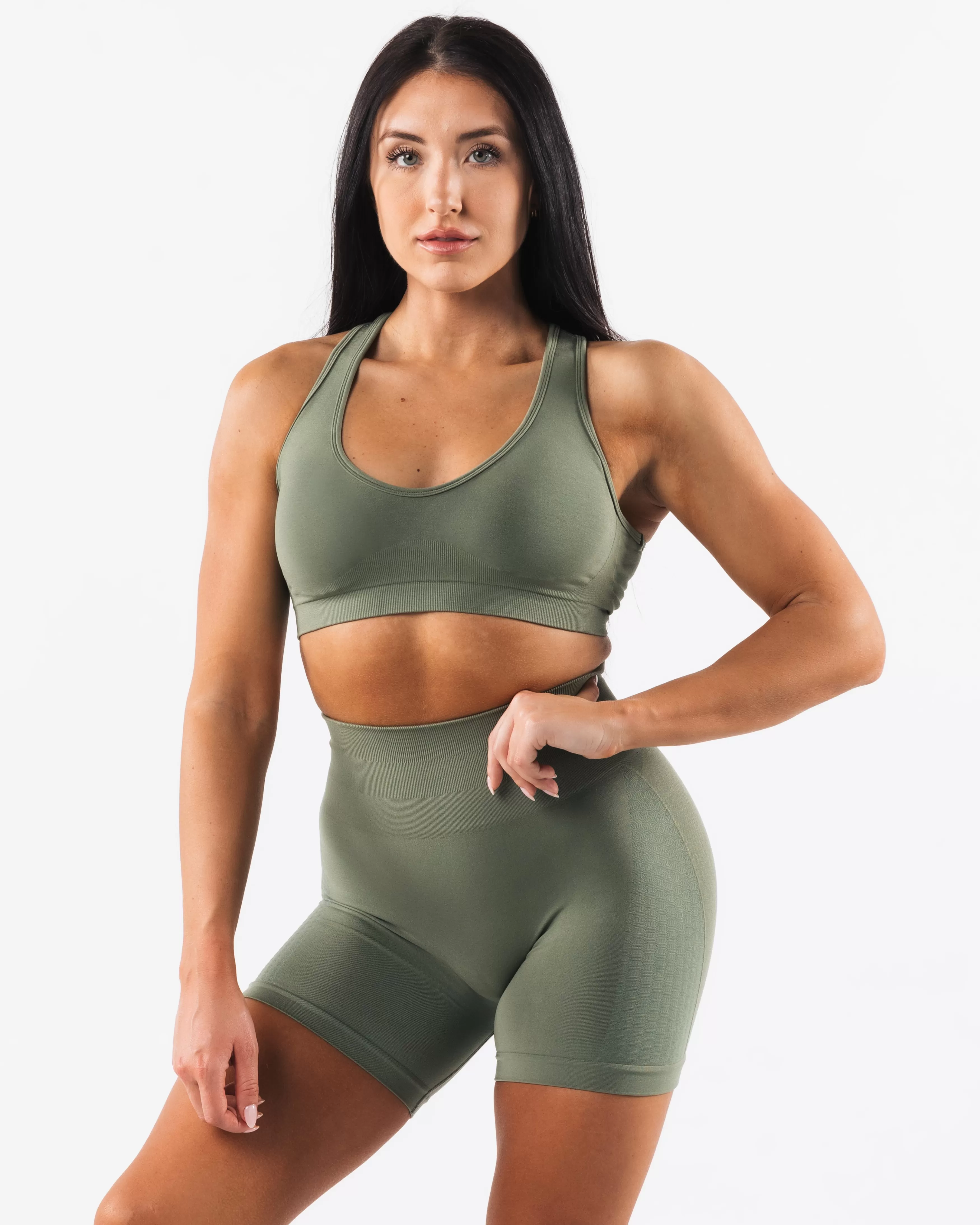 Women Alphalete Athletics Bras>Amplify Contour Bra