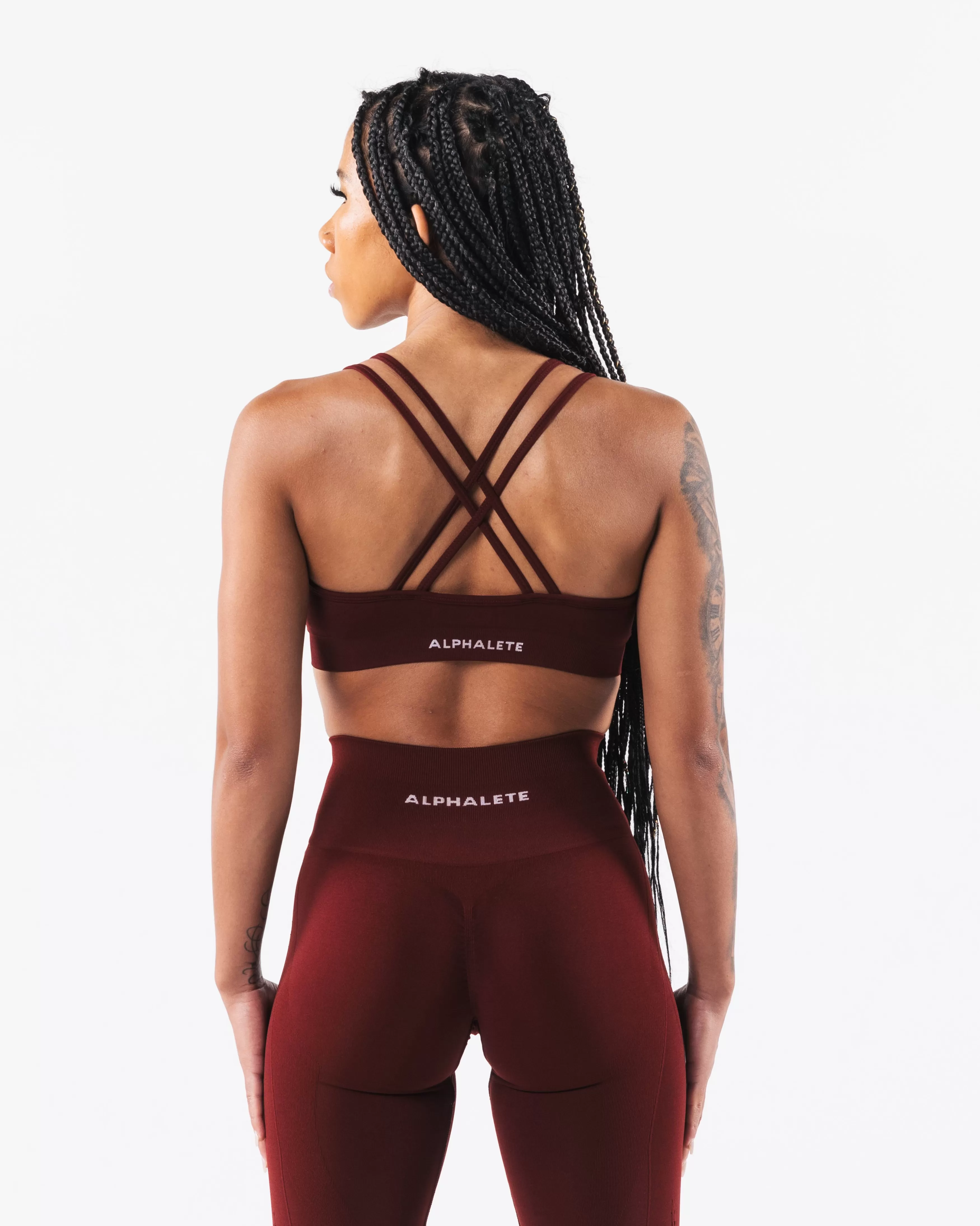 Women Alphalete Athletics Bras>Amplify Deep V Bra