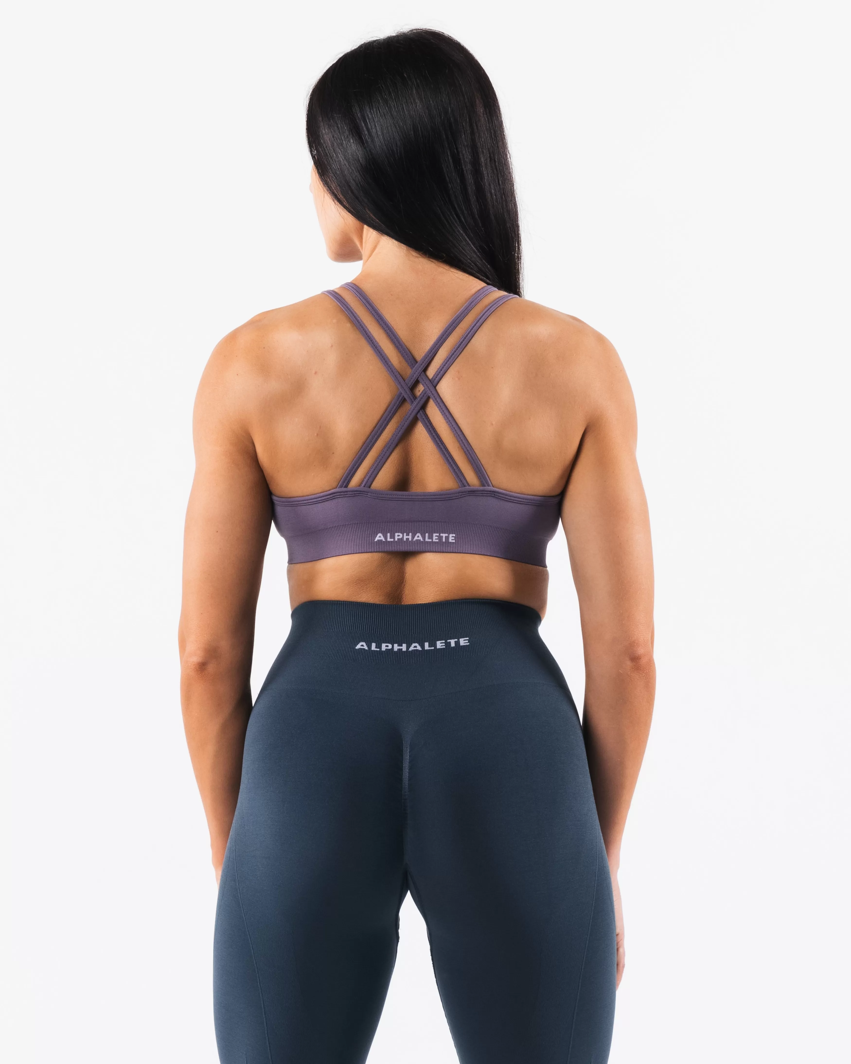 Women Alphalete Athletics Bras>Amplify Deep V Bra