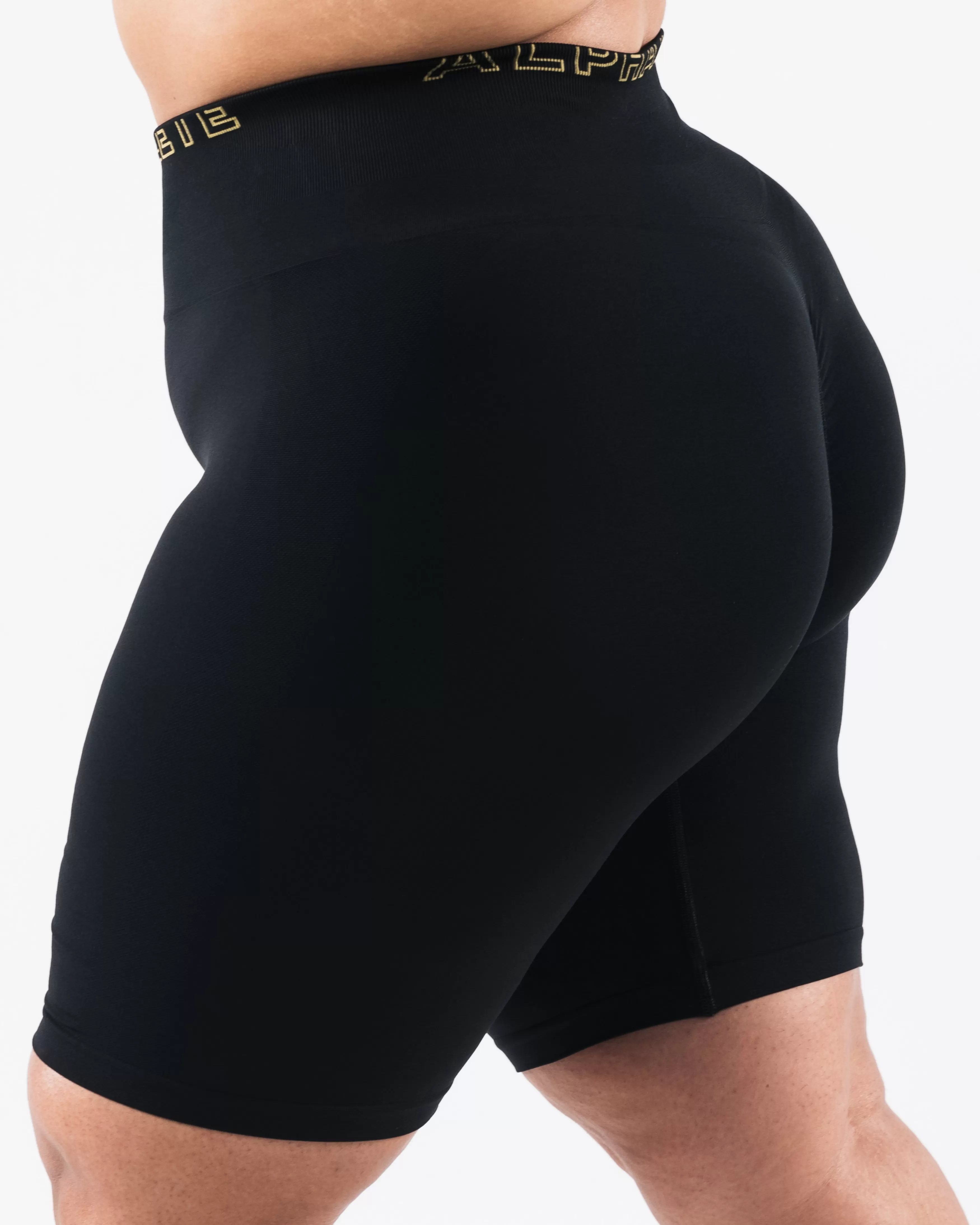 Women Alphalete Athletics Shorts>Amplify Gravity Biker Short 7u201d