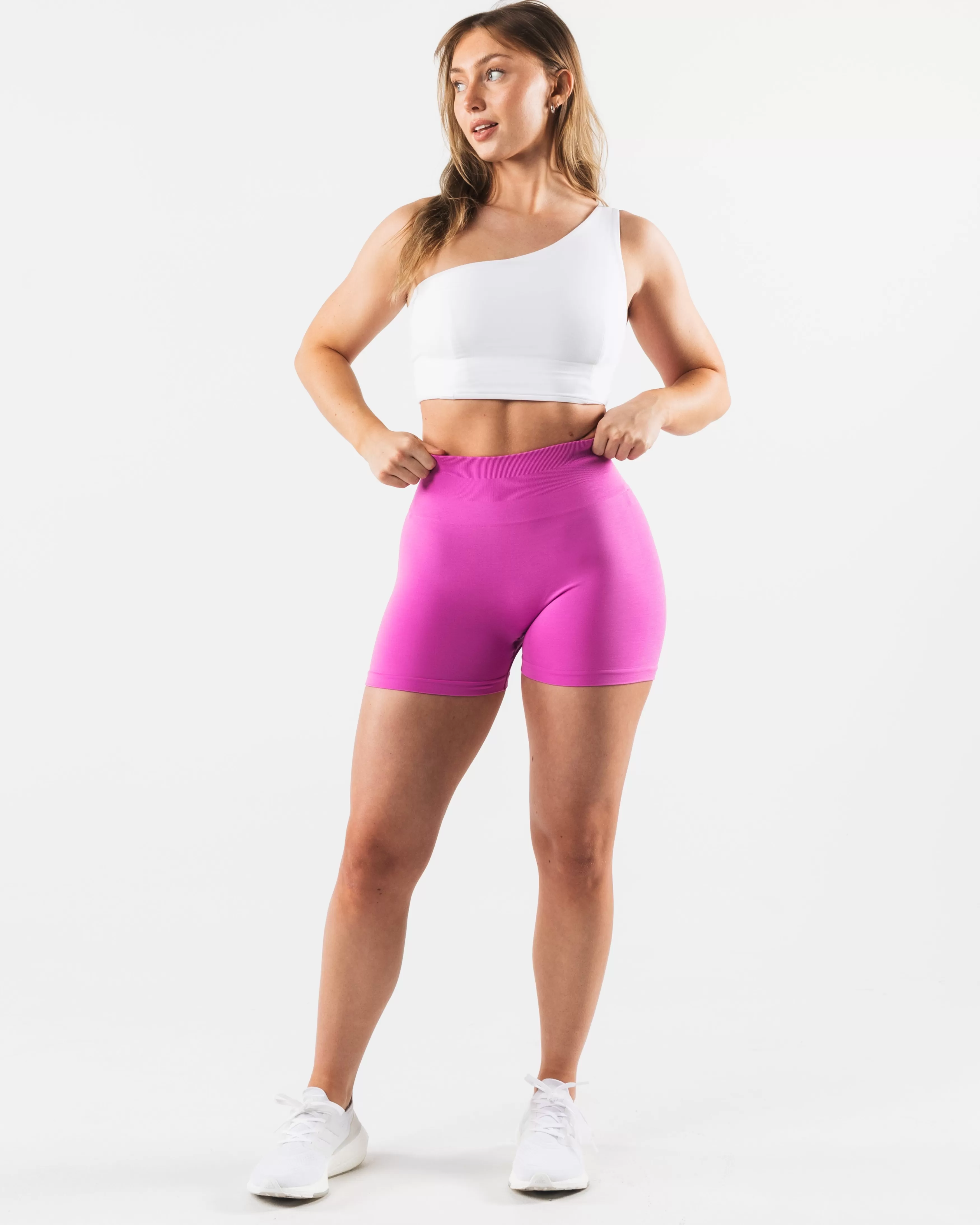 Women Alphalete Athletics Shorts>Amplify Gravity Short