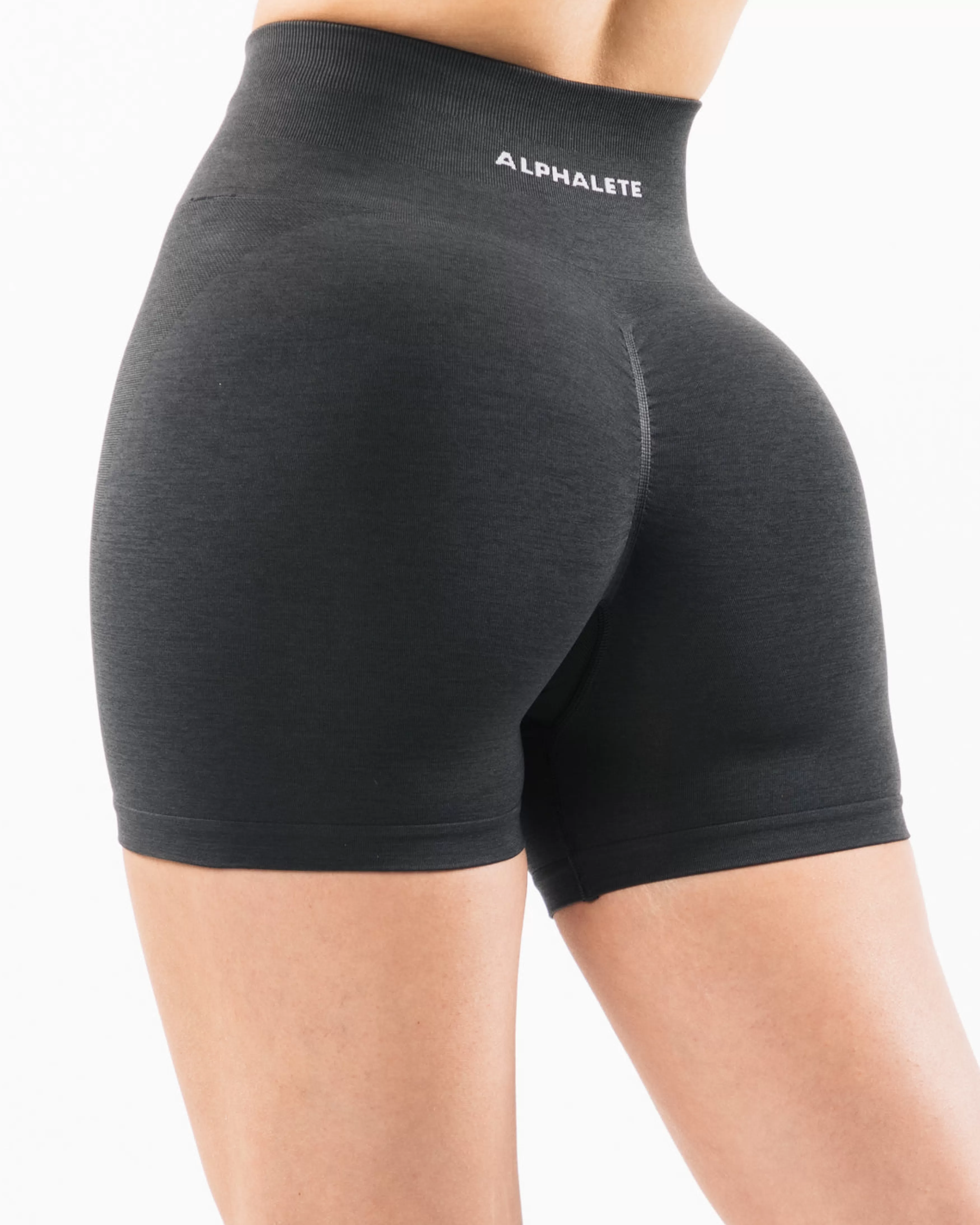 Women Alphalete Athletics Shorts>Amplify Short 4.5"