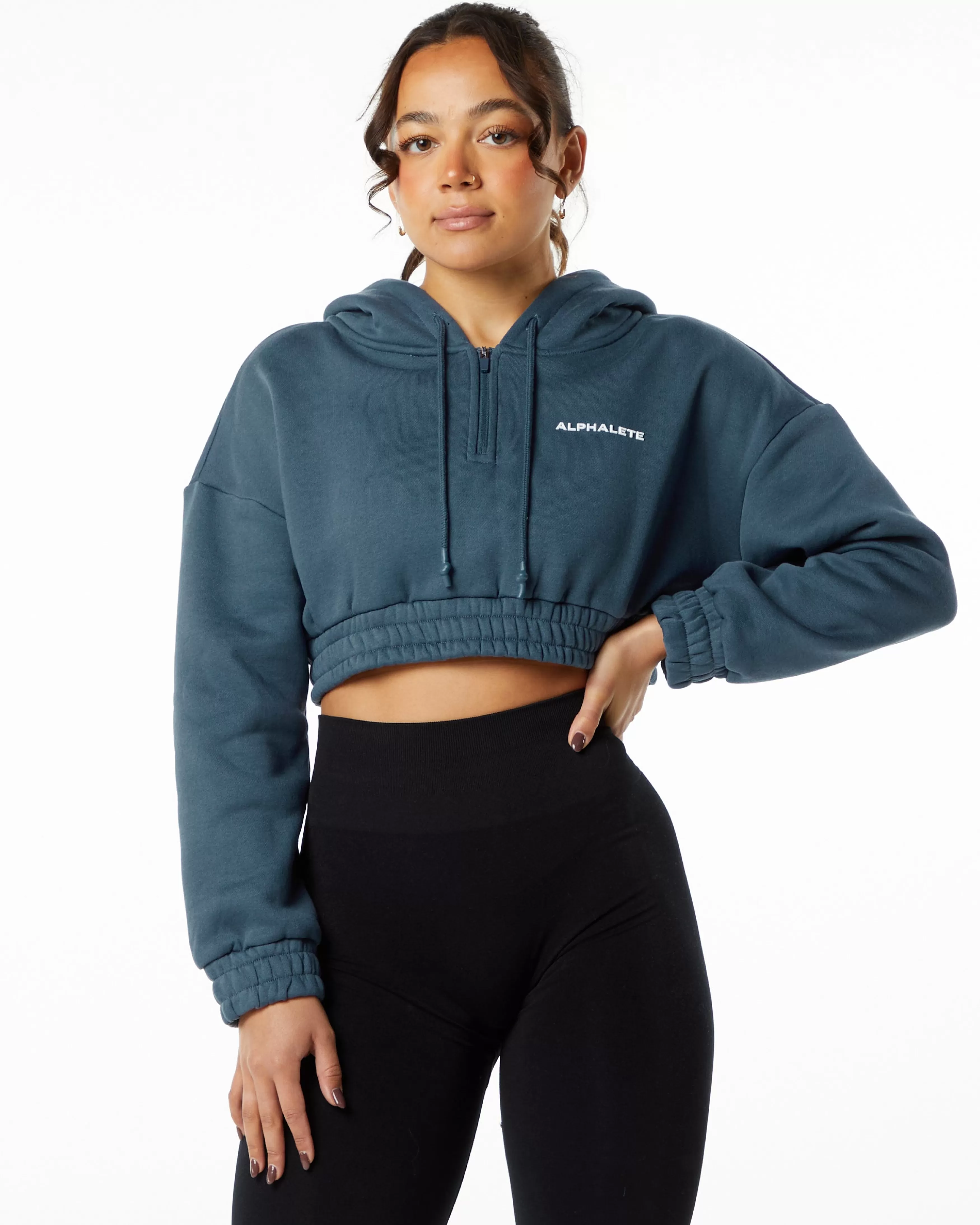 Women Alphalete Athletics Hoodies & Sweatshirts>Classic Capital Crop Hoodie