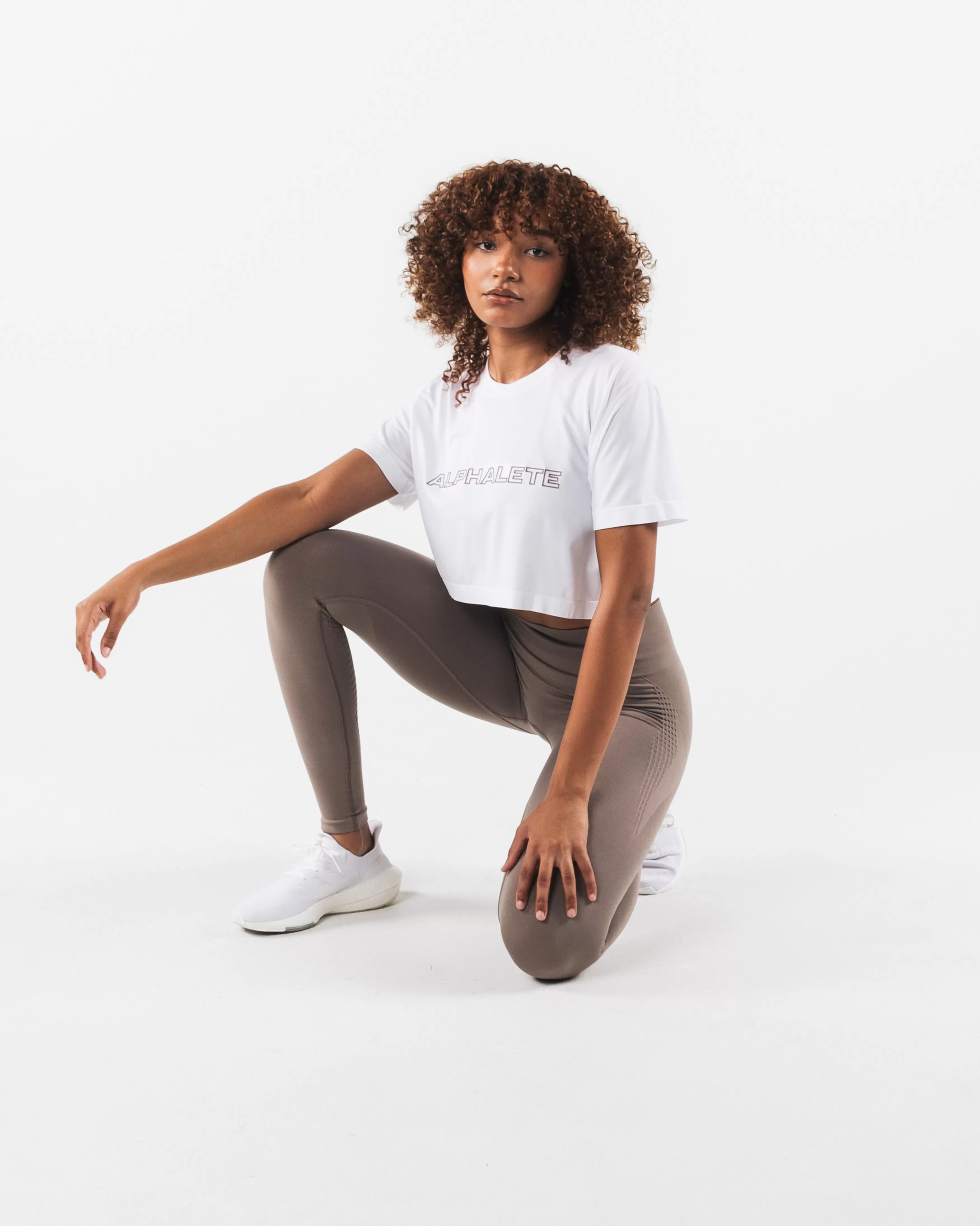 Women Alphalete Athletics T-shirts & Crops>Core Airtech SS Crop