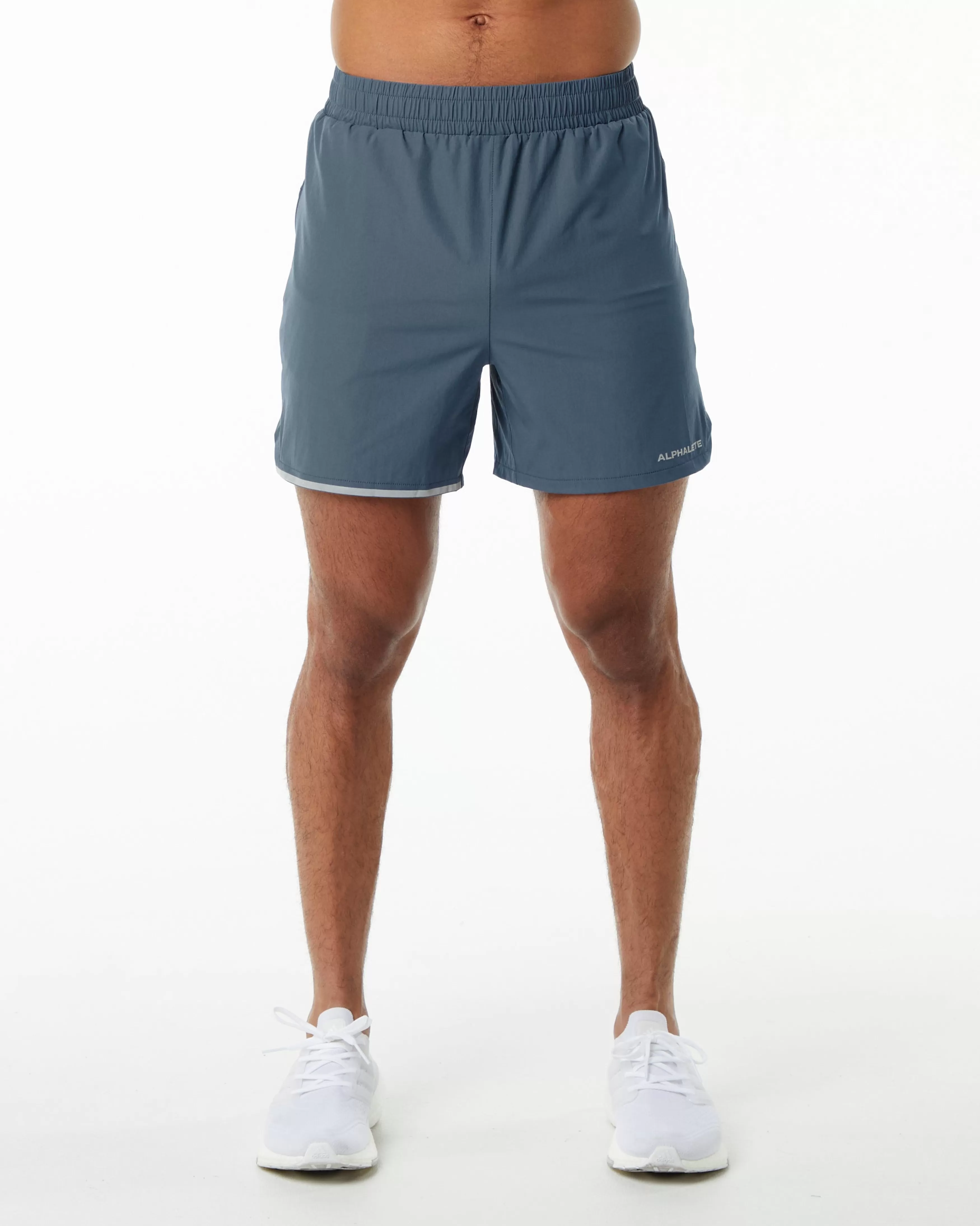 Alphalete Athletics Shorts>Core Stride Short 5u201d