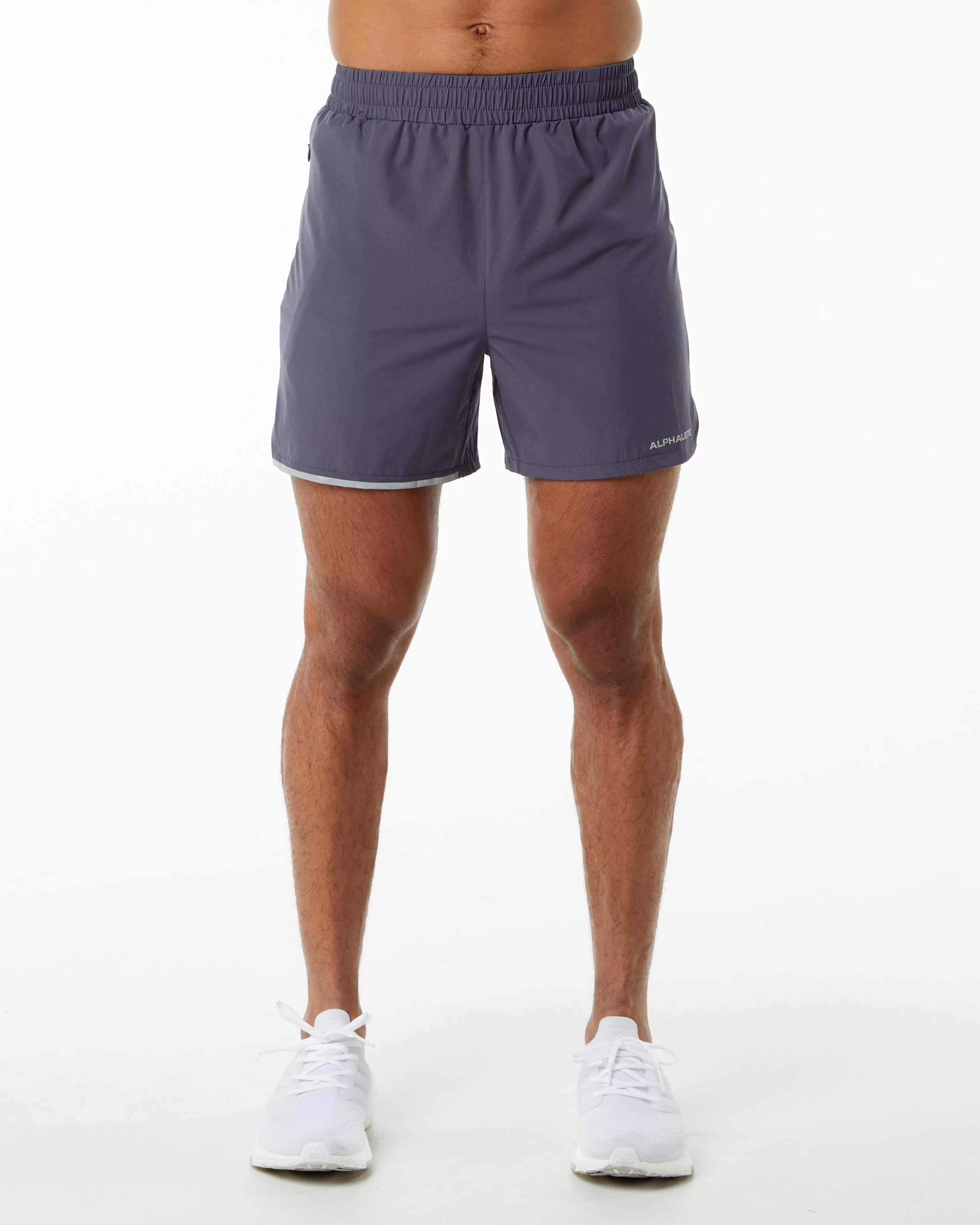 Alphalete Athletics Shorts>Core Stride Short 5u201d