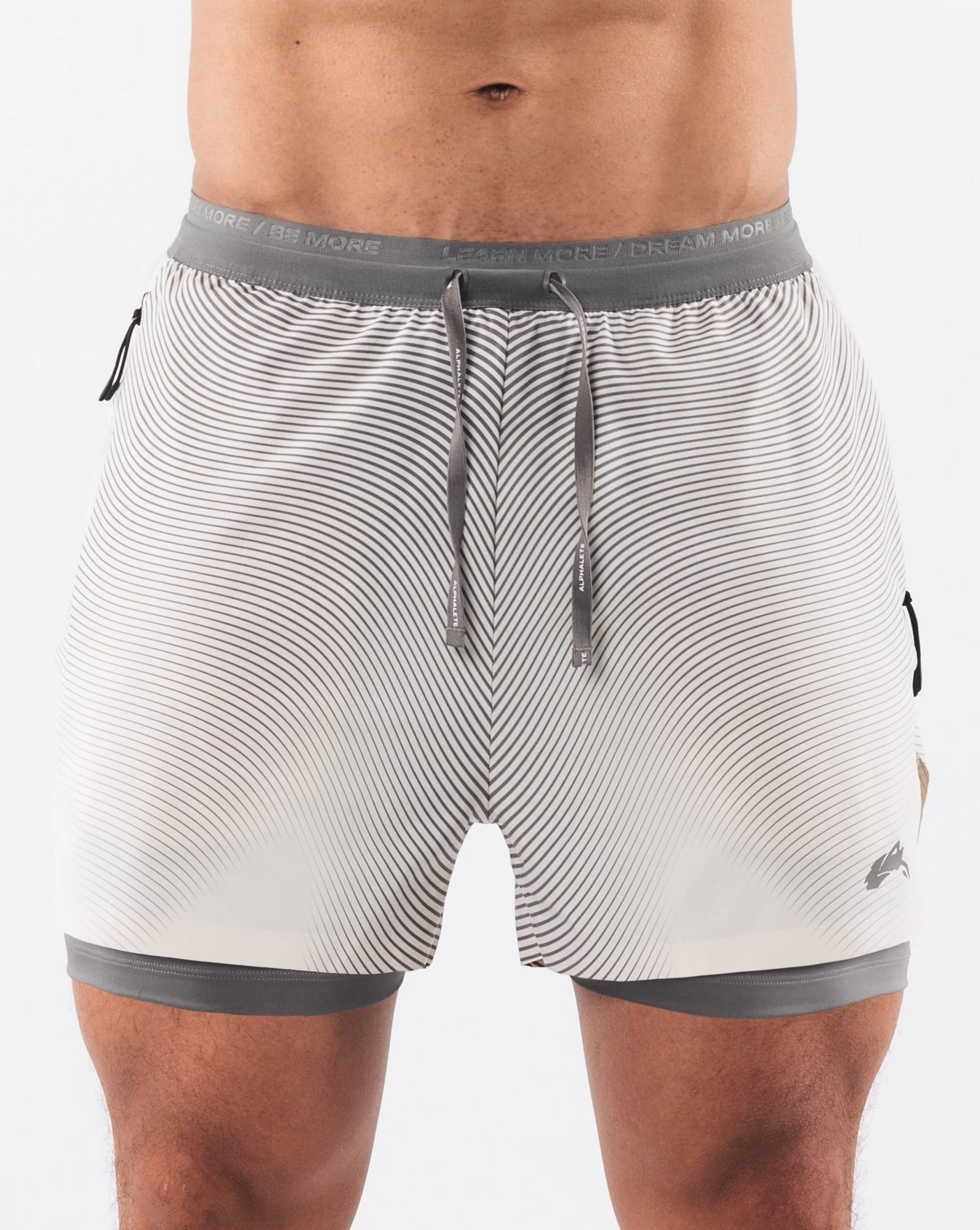 Alphalete Athletics Shorts>Elite Swift Short 5"