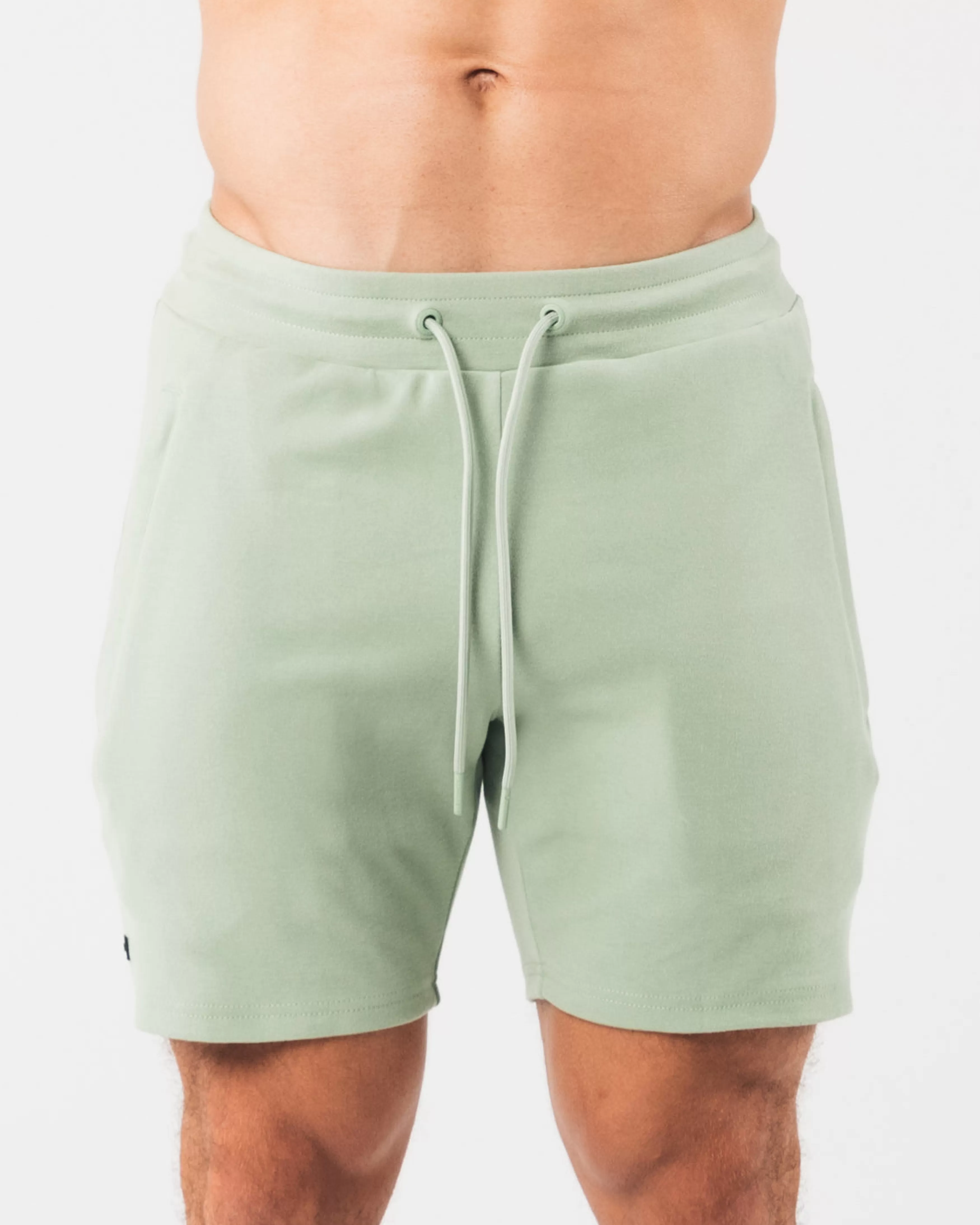 Alphalete Athletics Shorts>Identity Short 6u201d