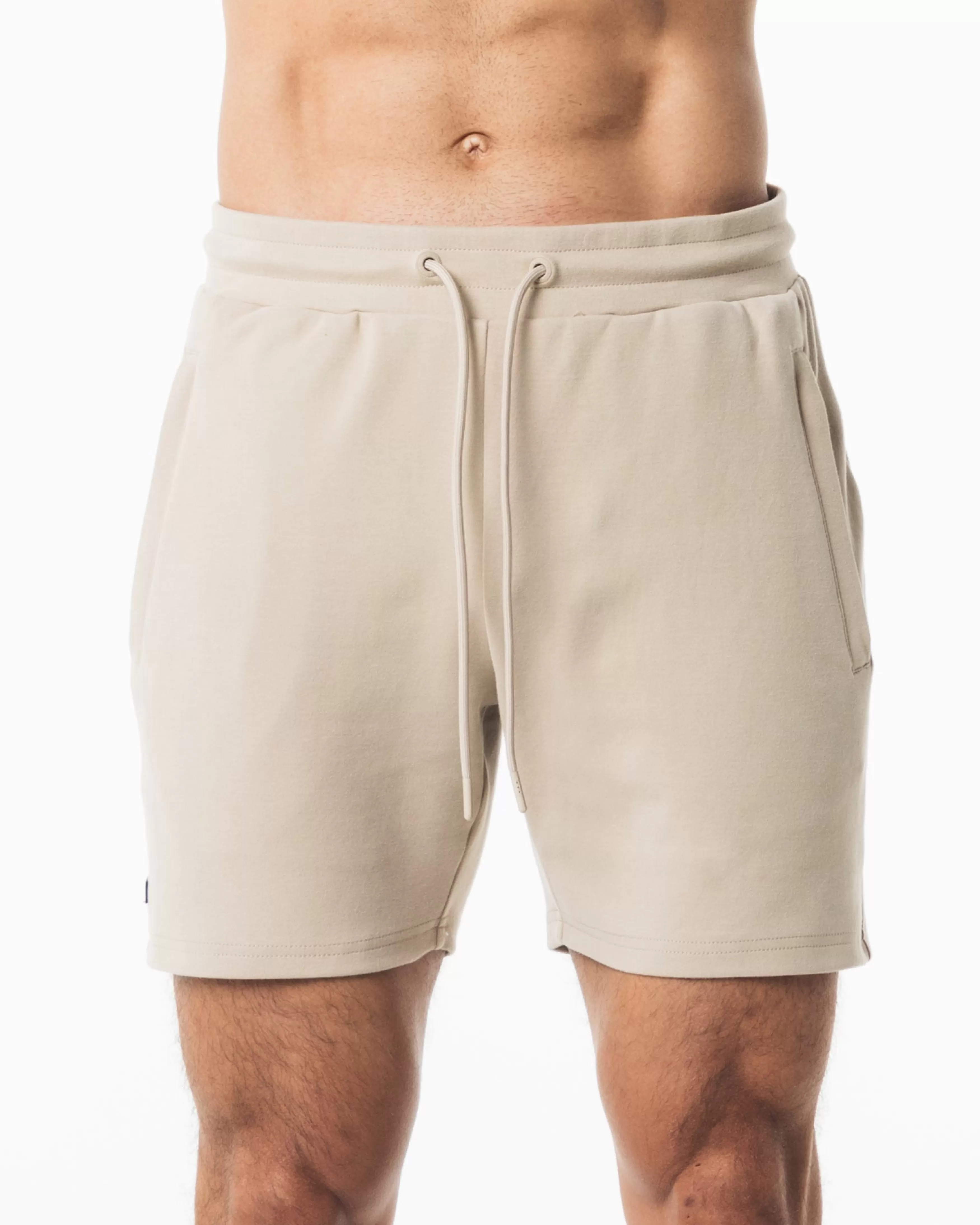 Alphalete Athletics Shorts>Identity Short 6u201d