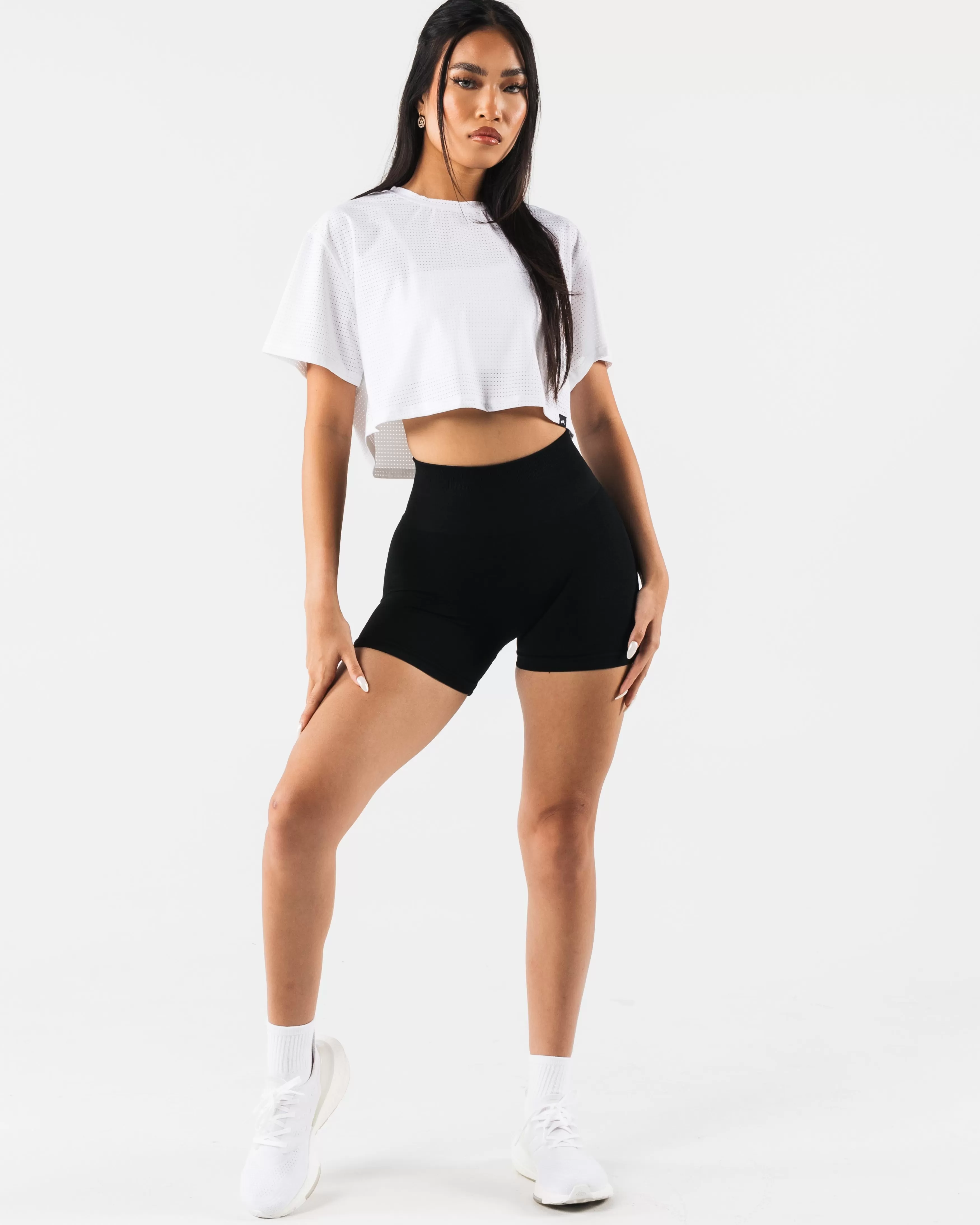 Women Alphalete Athletics T-shirts & Crops>Margo Mesh Crop Tee