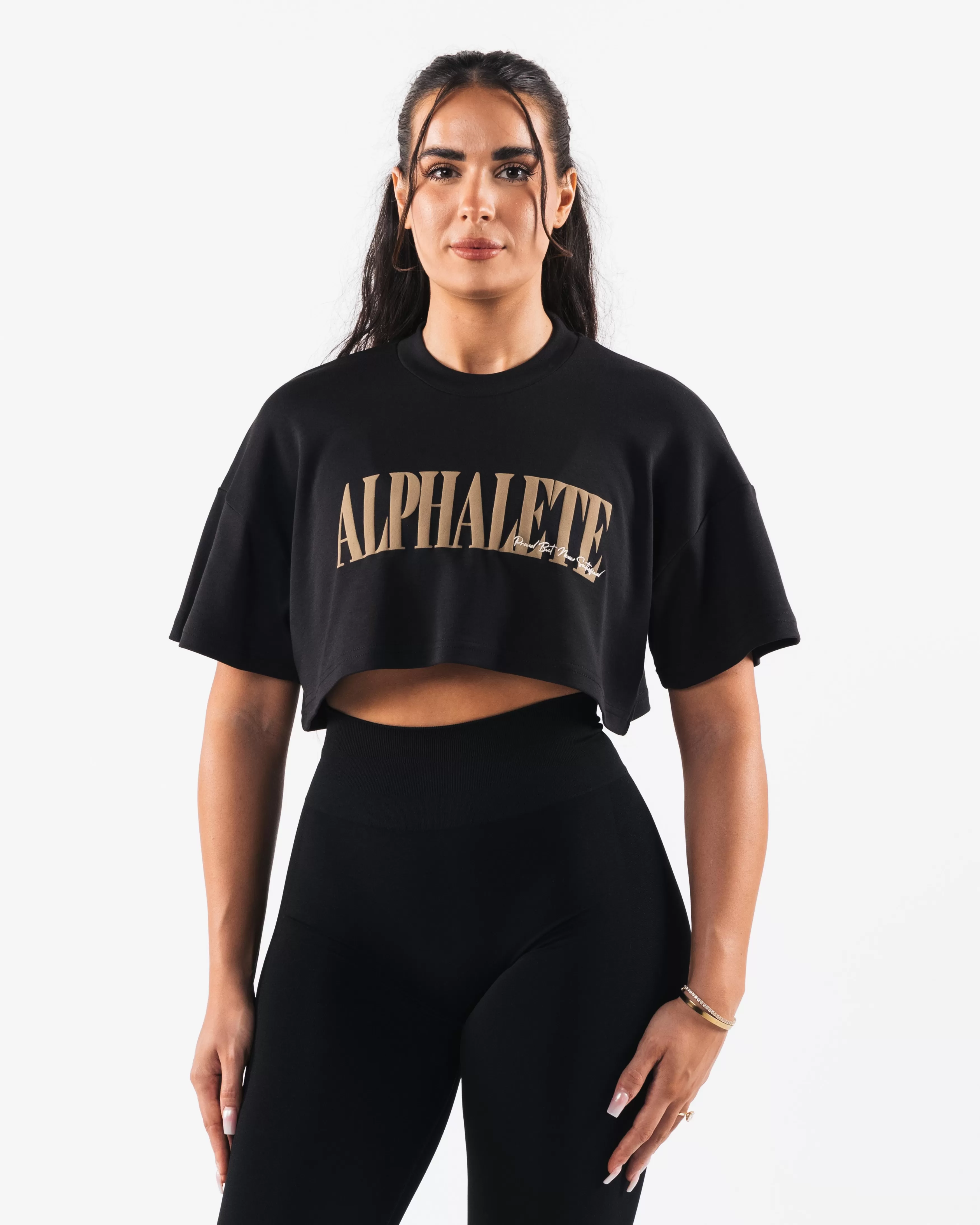 Women Alphalete Athletics T-shirts & Crops>Republic Crop Tee