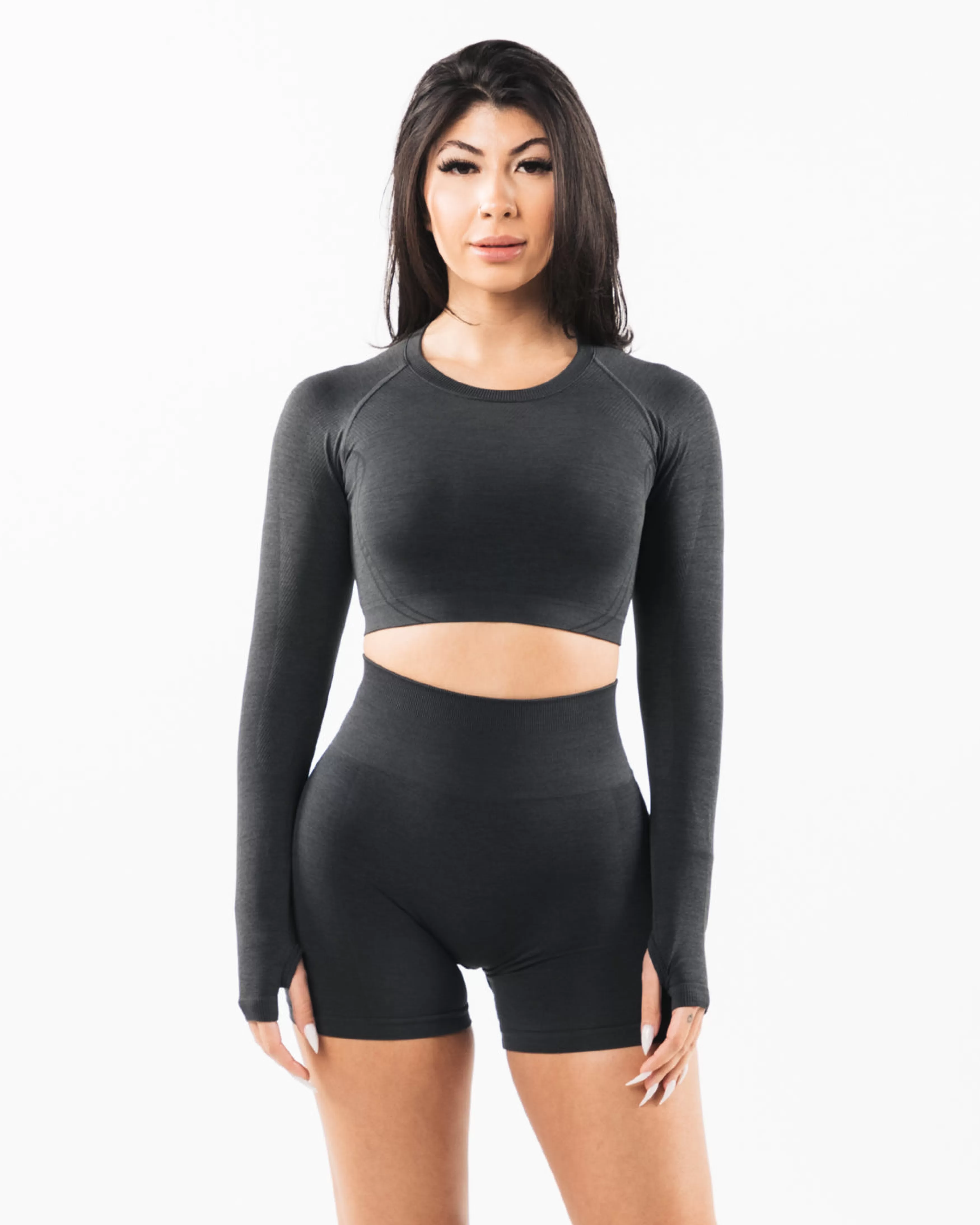 Women Alphalete Athletics T-shirts & Crops>Stratus LS Crop