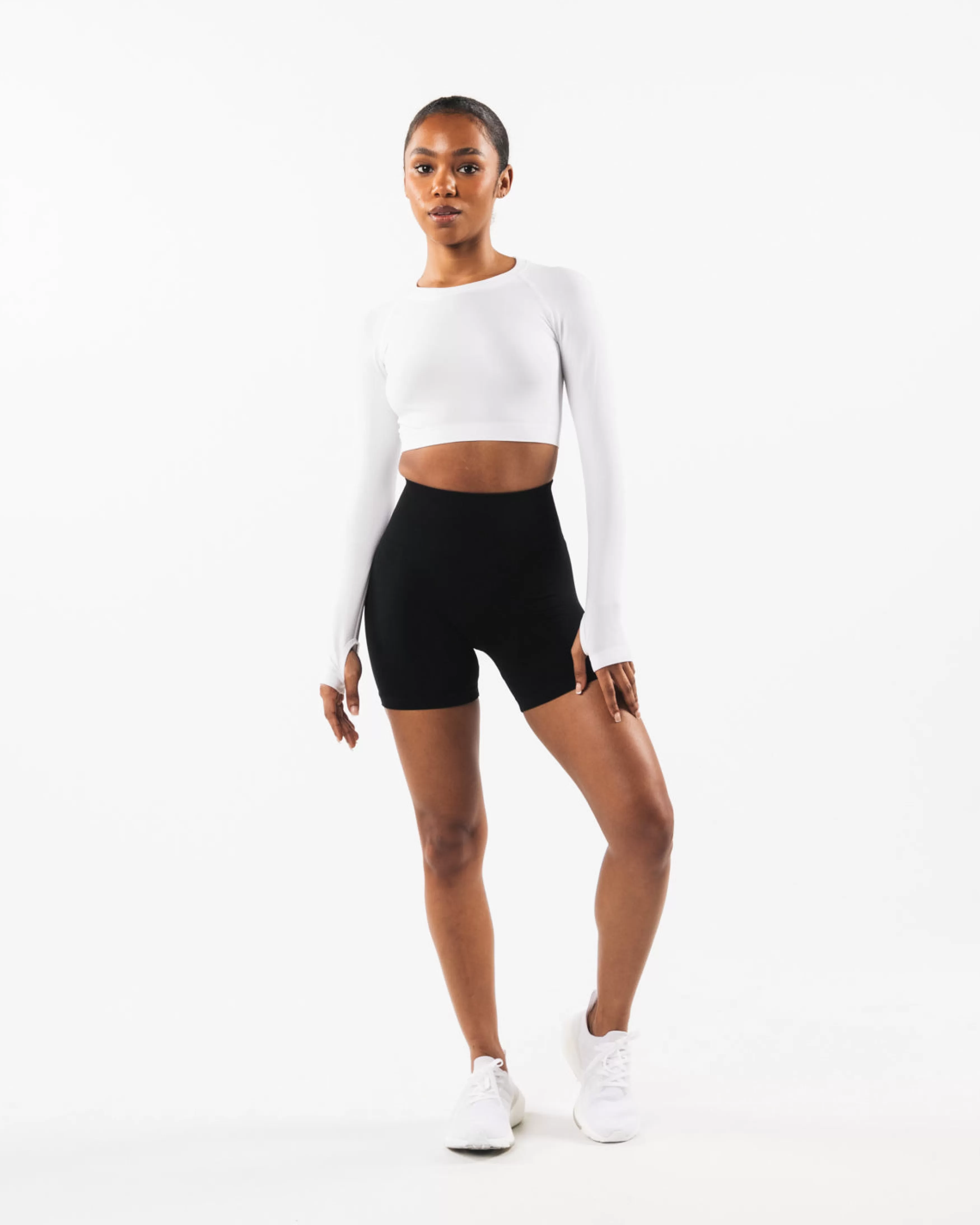 Women Alphalete Athletics T-shirts & Crops>Stratus LS Crop