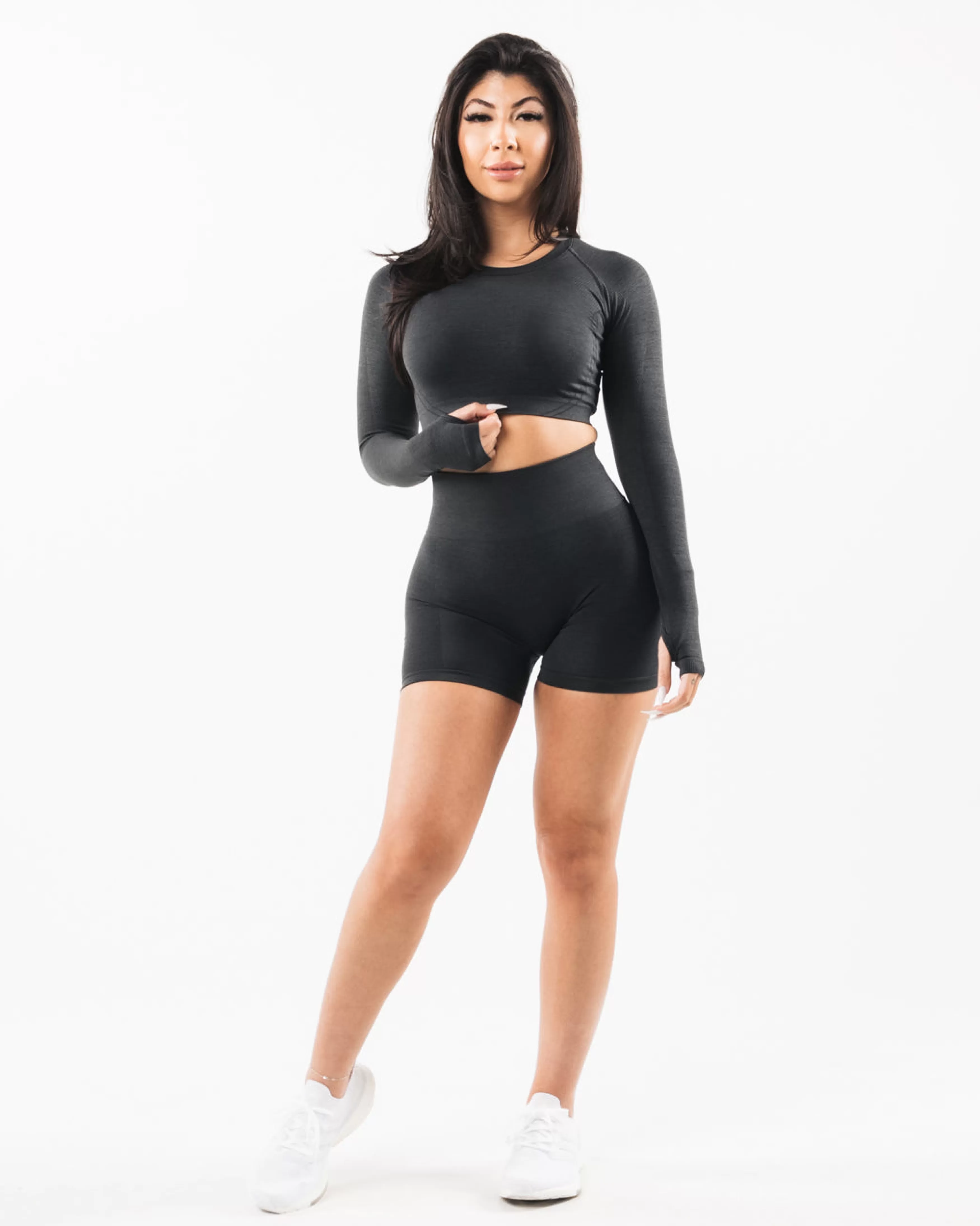 Women Alphalete Athletics T-shirts & Crops>Stratus LS Crop