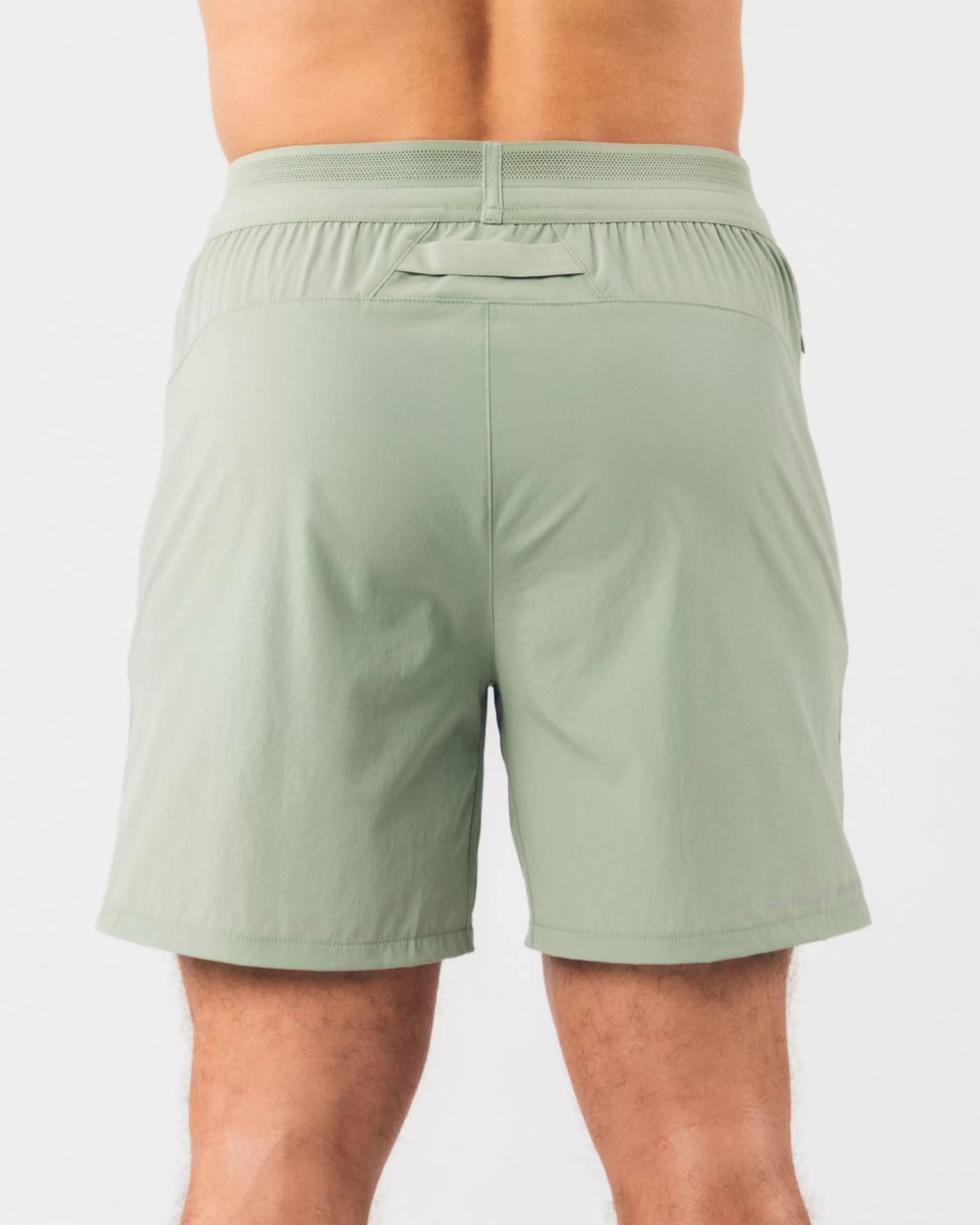 Alphalete Athletics Shorts>Studio Short 6"