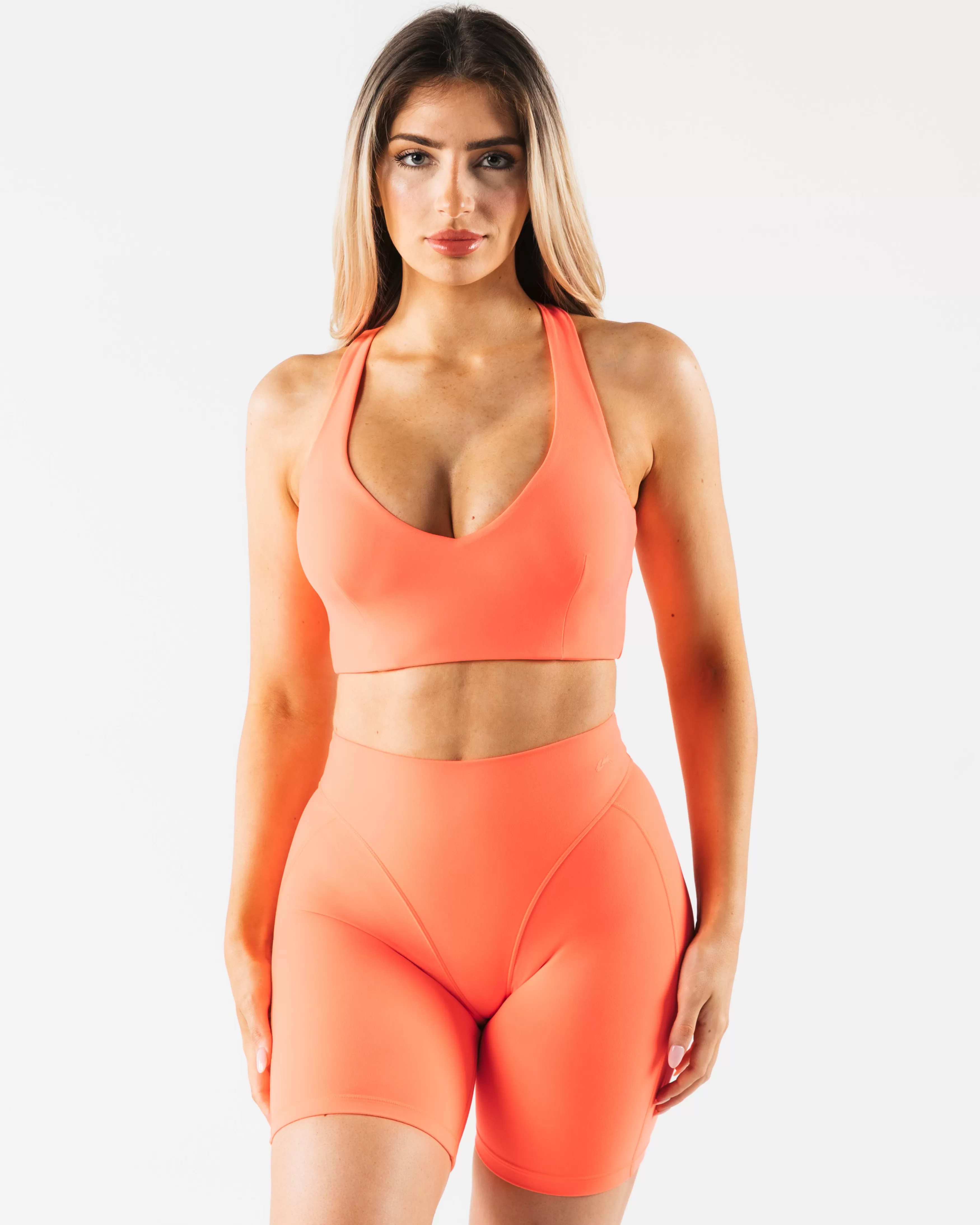 Women Alphalete Athletics Bras>Tenacity Deep V Cady Bra