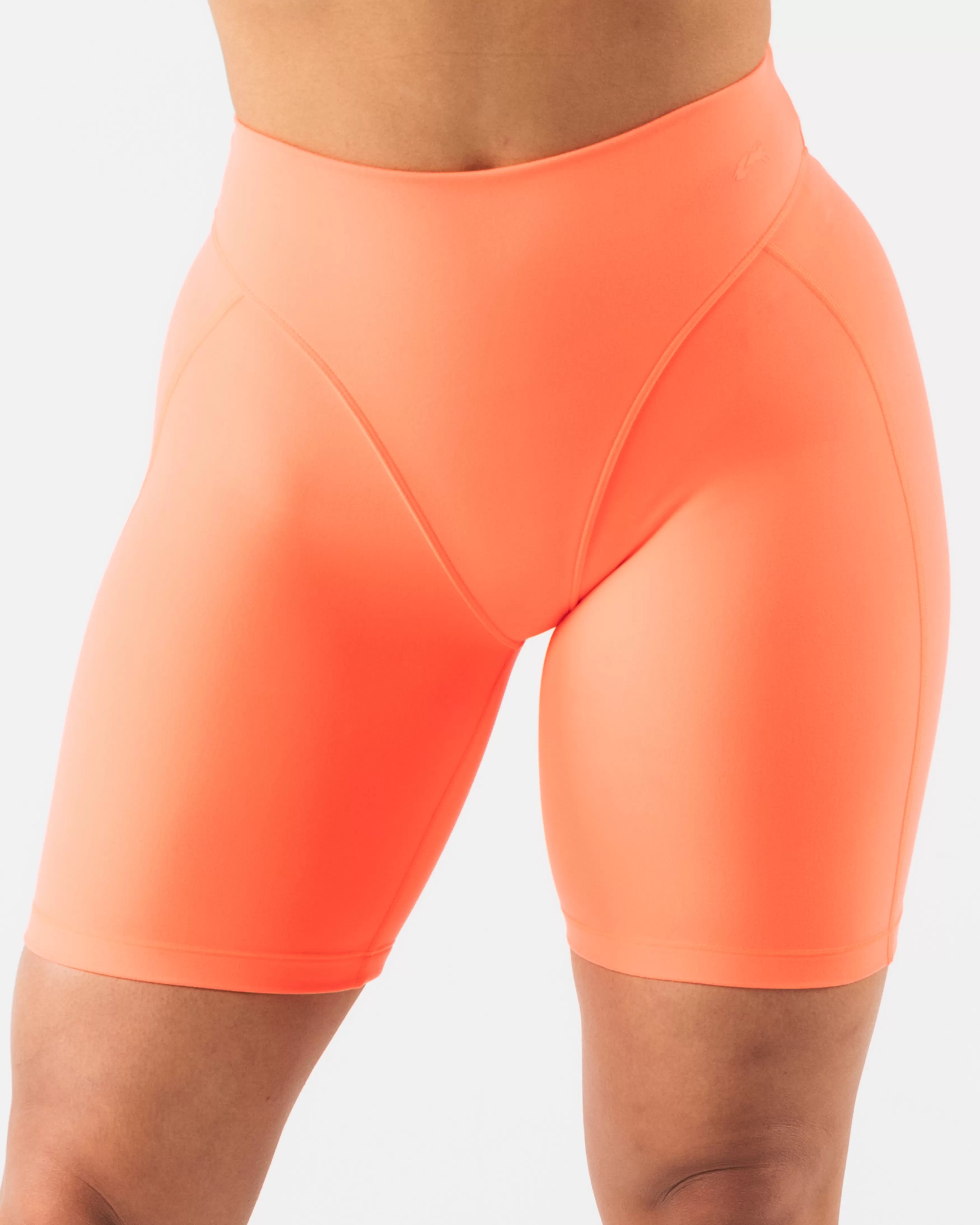 Women Alphalete Athletics Shorts>Tenacity Parker Biker Short 7u201d