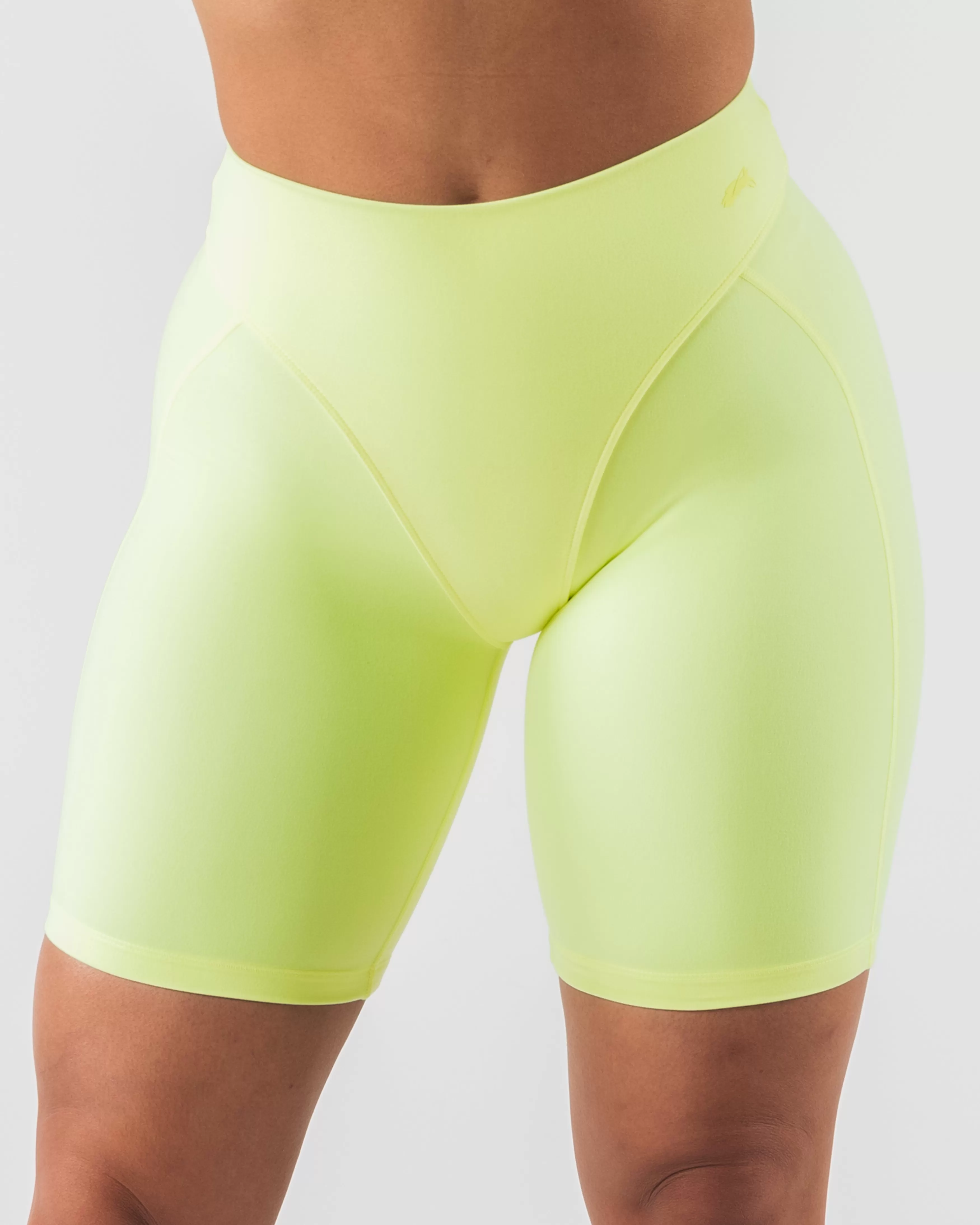 Women Alphalete Athletics Shorts>Tenacity Parker Biker Short 7u201d