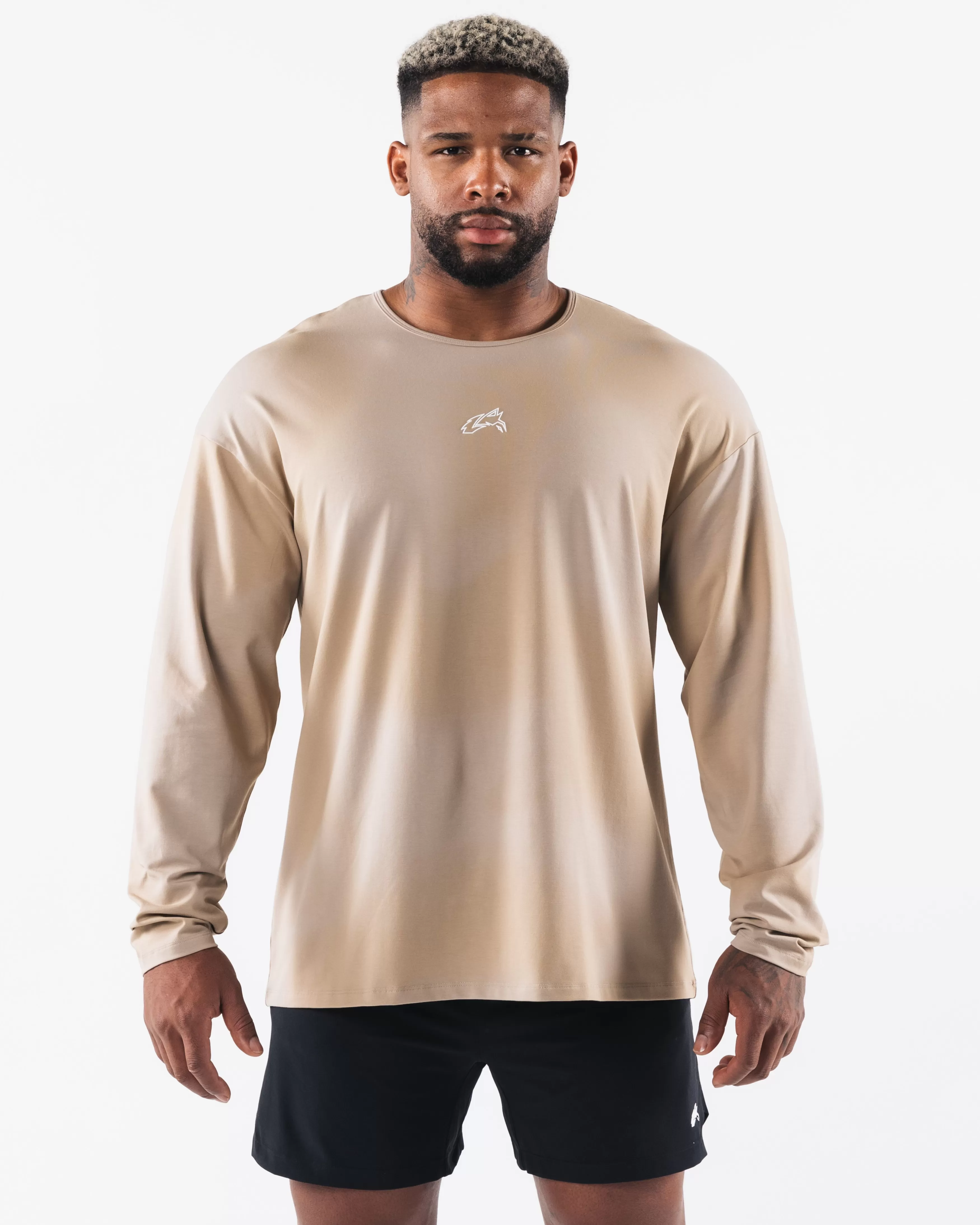 Alphalete Athletics T-shirts | Long Sleeve Shirts>Wolf Head LS Tee