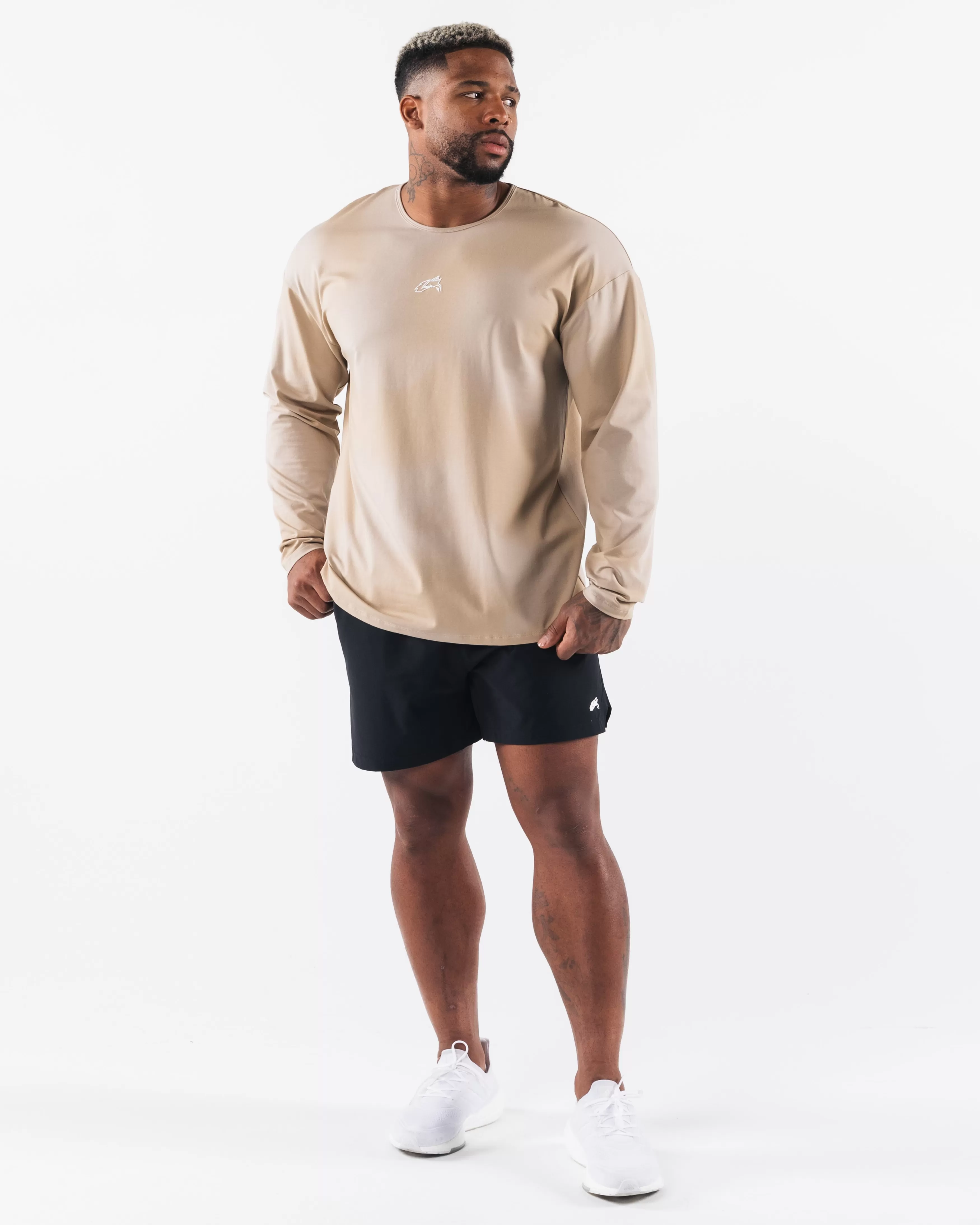 Alphalete Athletics T-shirts | Long Sleeve Shirts>Wolf Head LS Tee